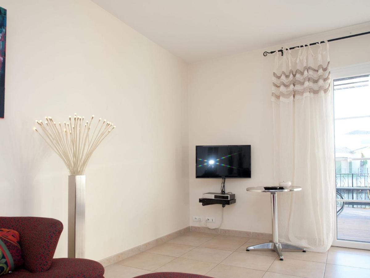 Modern Villa Near The Sea With Balcony Aigues-Mortes Ngoại thất bức ảnh