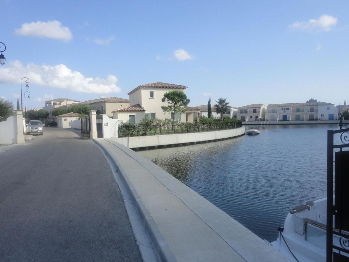 Modern Villa Near The Sea With Balcony Aigues-Mortes Ngoại thất bức ảnh